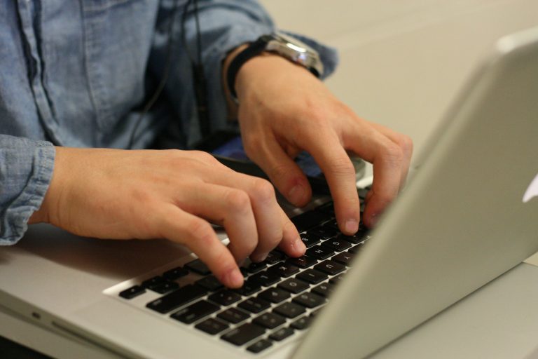 Most azonnal hagyjuk abba az Avast és AVG bővítmények használatát!
