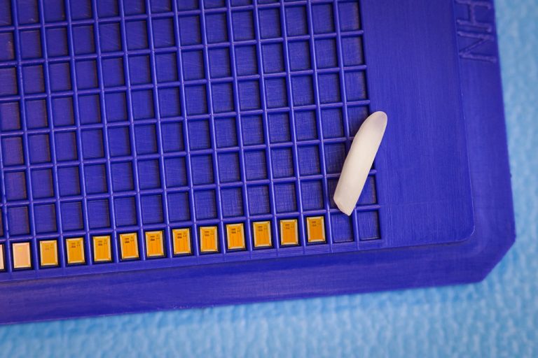 A miniatűr chip ötezredére csökkenti az IoT eszközök energiafogyasztását