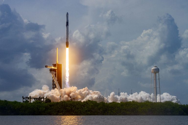 Nem mindenki örül a SpaceX sikerének, az oroszok például elég idegesek