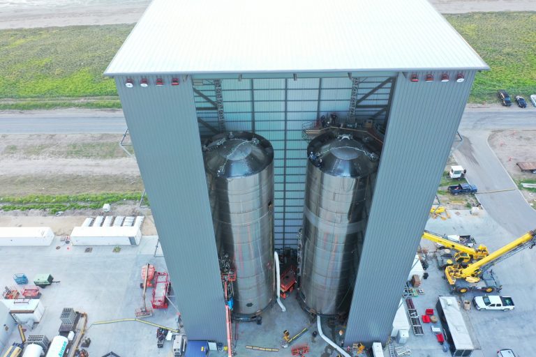 Ezen a képen látszik, hogy mennyire hatalmas lesz a Starship