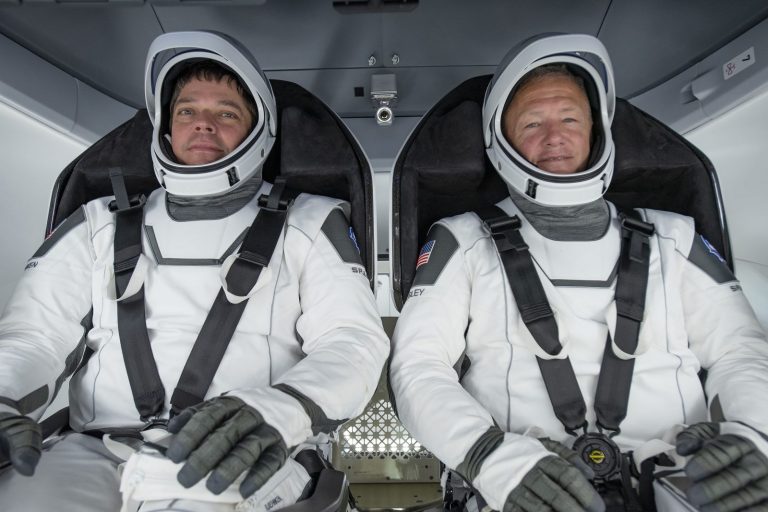 Kiderült, hogy mikor térhet vissza a Crew Dragon
