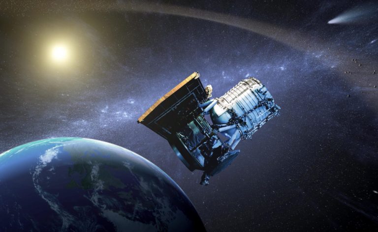 13 millió medence víz repül a fejünk felett, és már esténként is látható a Neowise üstökös képében