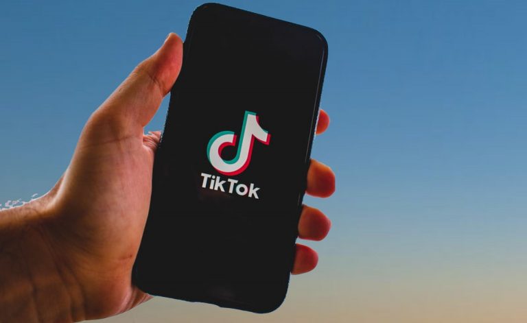Indiában betiltották, az USÁ-ban be fogják. Töröljem le a TikTokot?