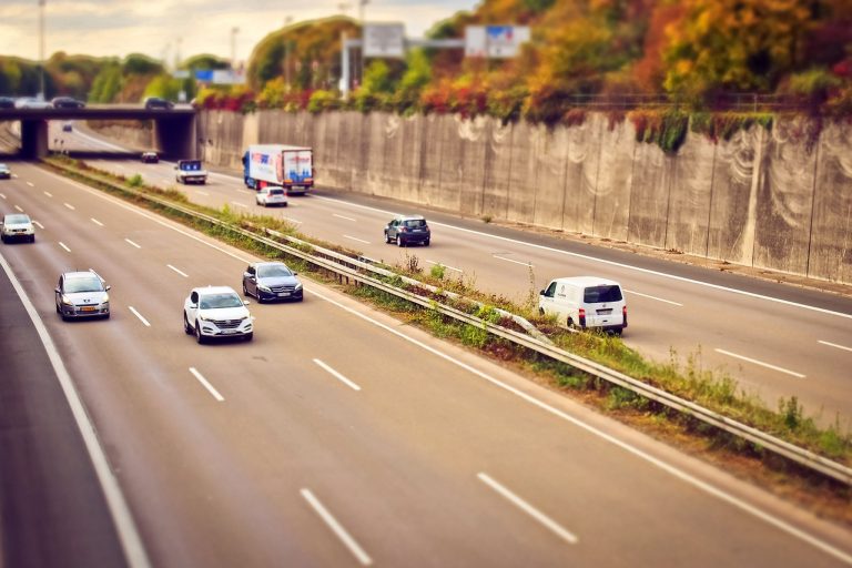 Potenciálisan rákkeltő anyagokat juttat a levegőbe a napsütötte bitumen