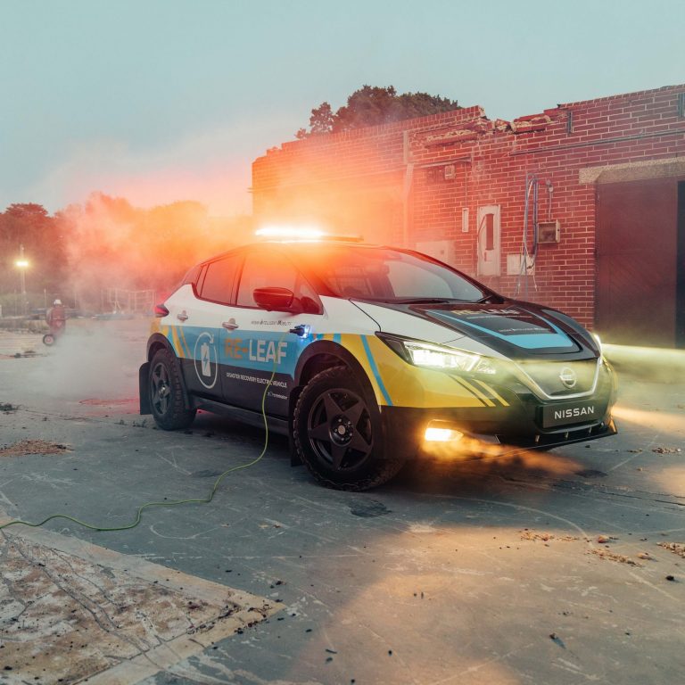 Katasztrófa-elhárító elektromos autót épített a Nissan