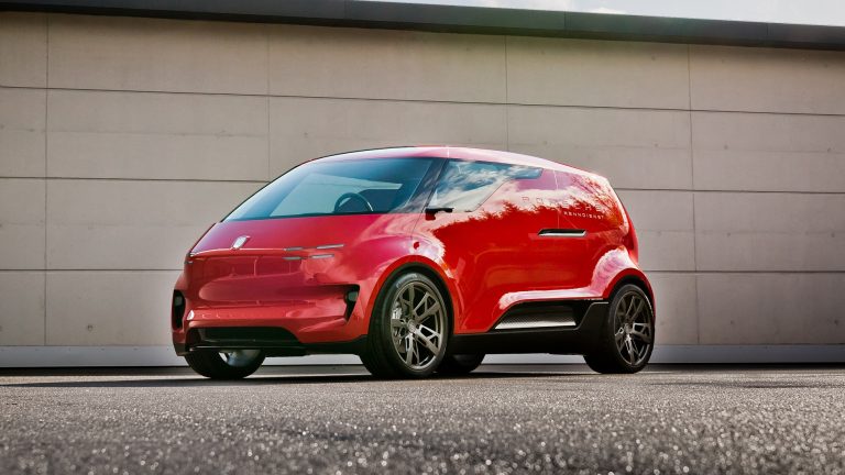 A Porsche két éve tervezett egy elektromos egyterű autót, csak nem árulták el senkinek - mostanáig