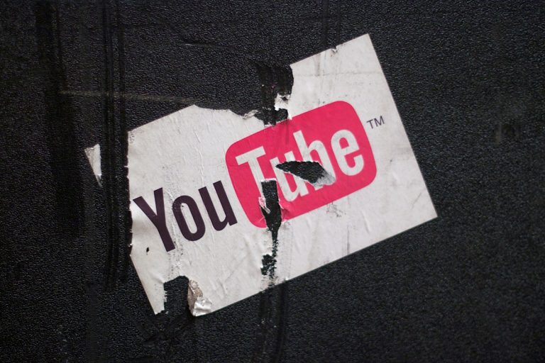Már most elbukták az év munkaadója címét a YouTube-ra épülő médiacégek