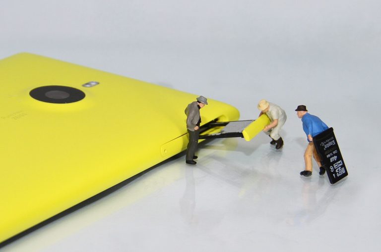 Mit csináljunk, ha elfogyott a hely a mobilunkon?