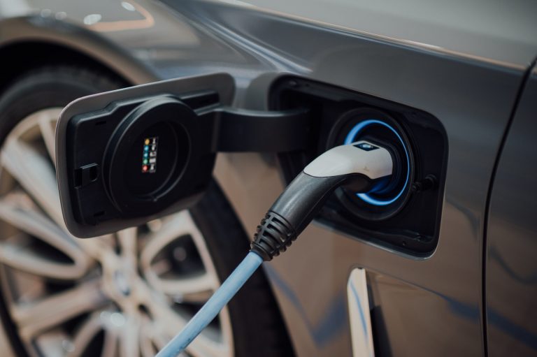 Megdőlt egy régi, légből kapott ellenérv az elektromos autókkal szemben