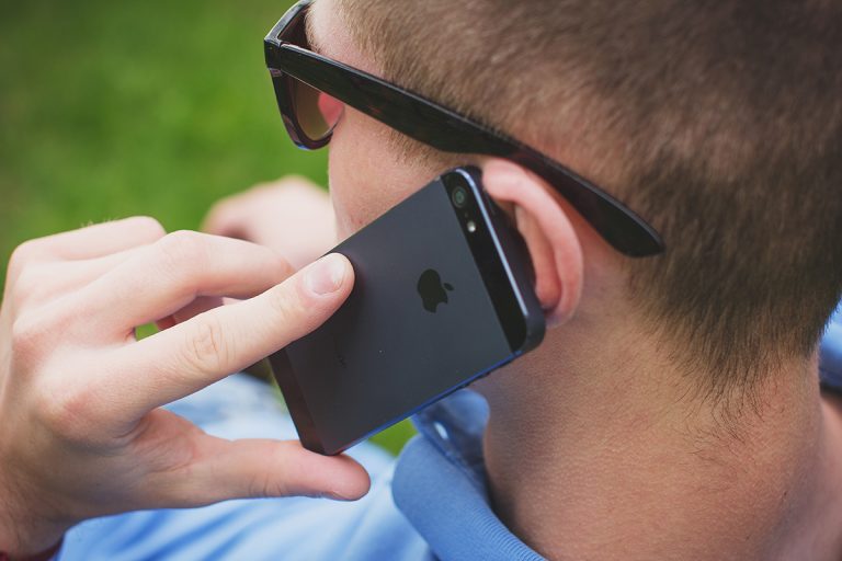 Ez a trükk egyszerű, mint az egyszeregy, de megnehezíti a telefon lehallgatását