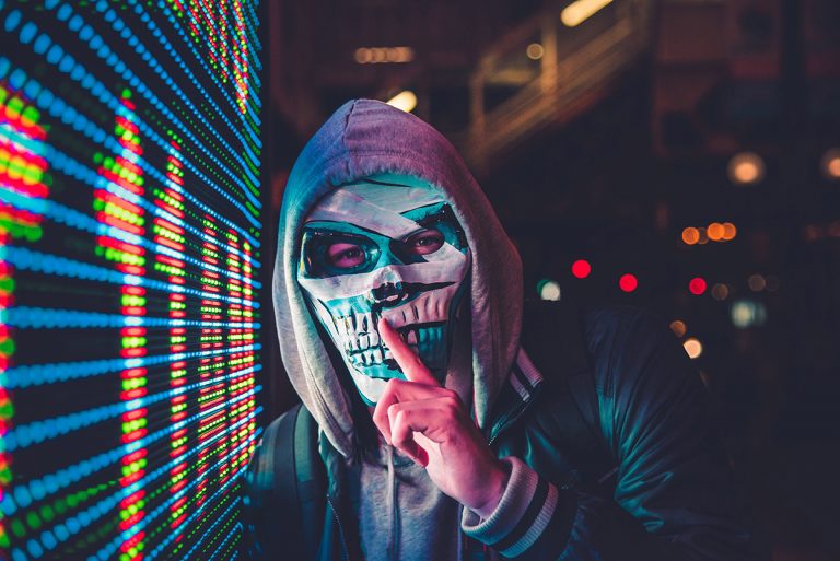 A social engineering technika a hackerek legújabb aduásza