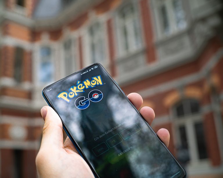 Ötéves a Pokémon Go, de szemernyit sem csökkent a játékot övező őrület