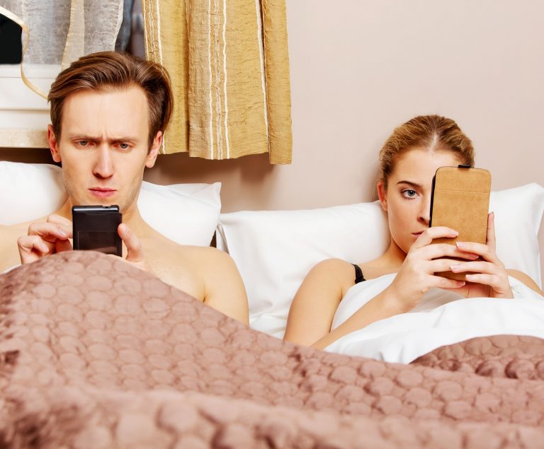 Mobilalkalmazáson keresztül kérhetnek engedélyt a szexuális együttlétre a dánok