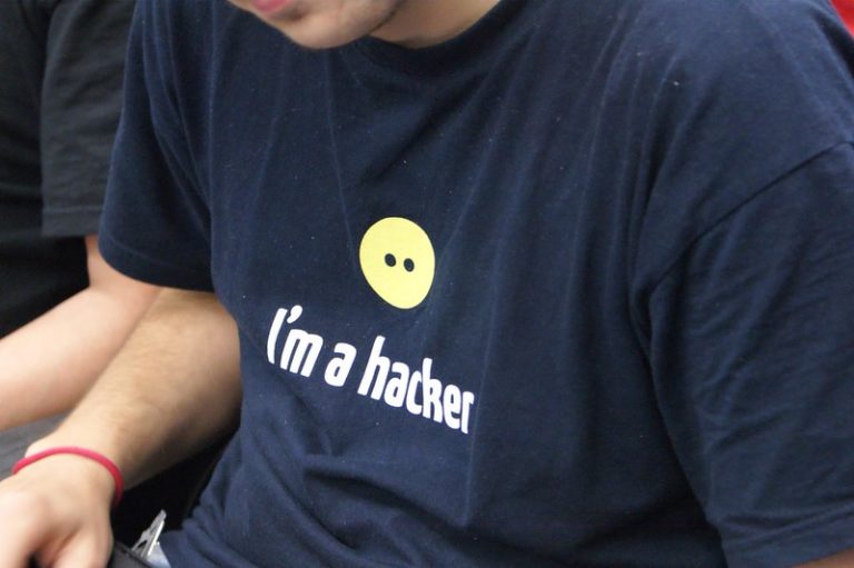 Egy hacker száznyolcvanmilliárd forintnyi összeget lopott kriptovalutában, majd elkezdte inkább visszafizetni