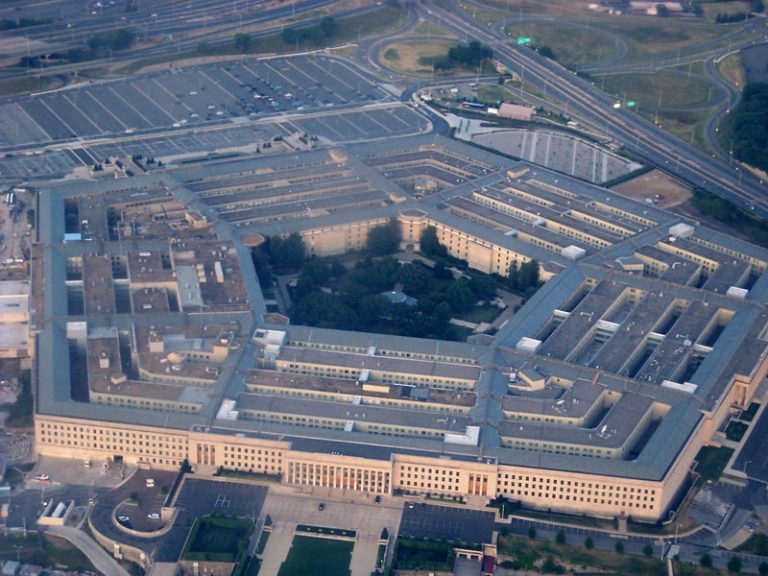 Napokkal lát előre a jövőbe a Pentagon a mesterséges intelligencia segítségével