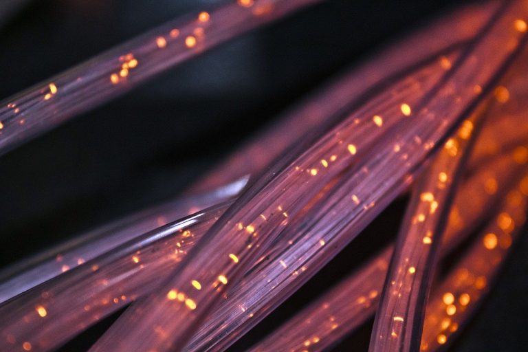 A kvantuminternet jelismétlői már épülnek a laboratóriumokban - sikerült kvantummemóriára teleportálni fotonokat