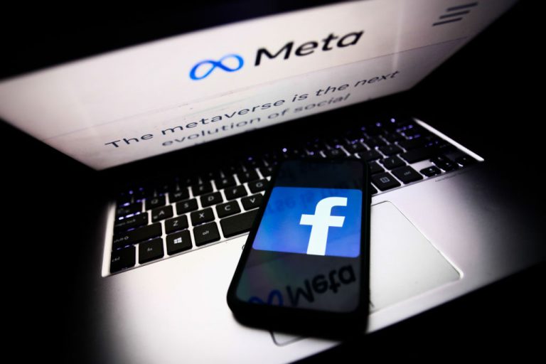 Megszűnik az arcfelismerés a Facebookon, heteken belül törlik a világ legnagyobb arcadatbázisát
