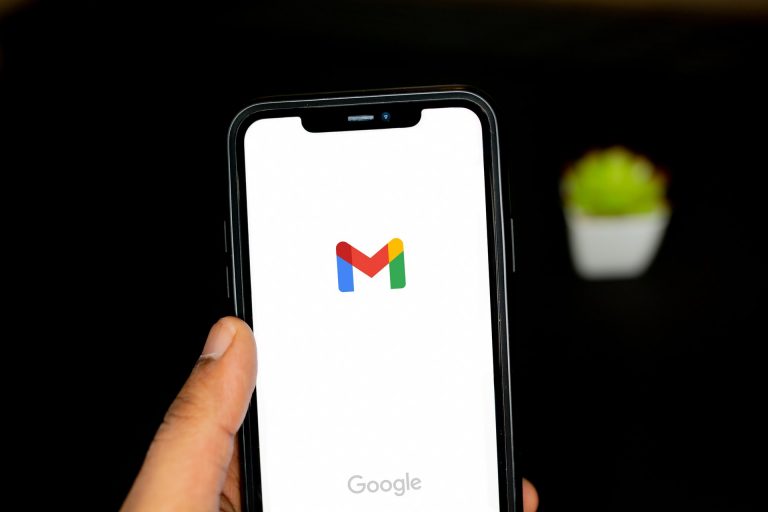 Egyre többeknek lesz kötelező a kétlépcsős azonosítás a Gmailben és a Google fiókjukban