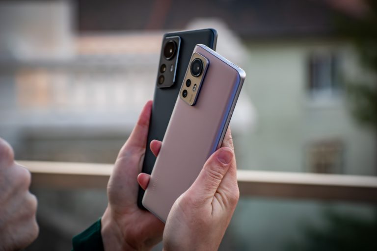 Ezekkel a telefonokkal veszi üldözőbe a Xiaomi az Apple-t