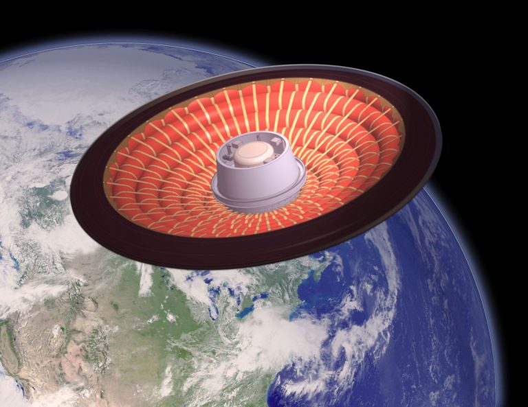 Felfújható hőpajzsokkal szerelné fel az űrhajóit a NASA