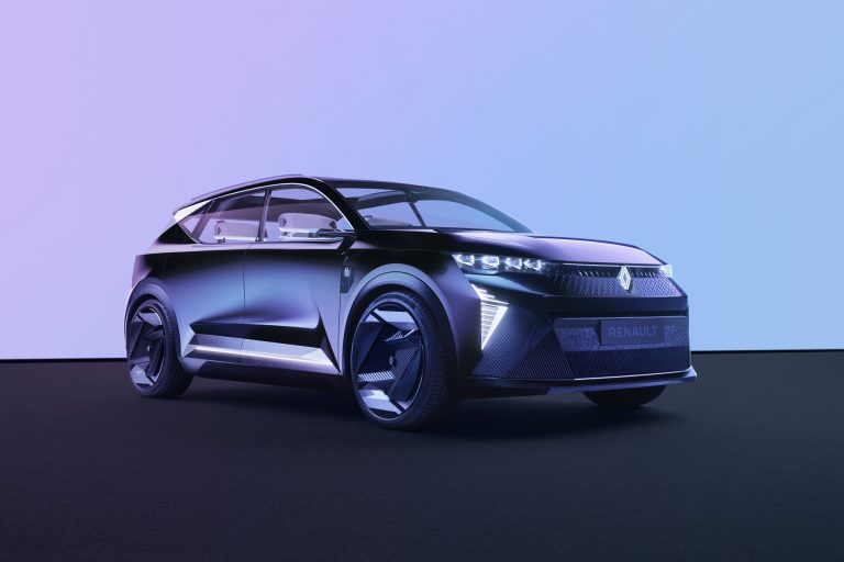 Futurisztikus akkumulátoros-üzemanyagcellás hibridet mutatott be a Renault