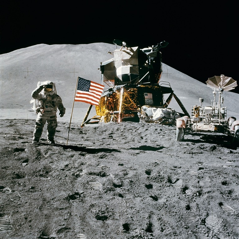 Ez lesz az első konfliktus az űrben? – Ugyanazokat a landolási zónákat nézte ki az USA és Kína is
