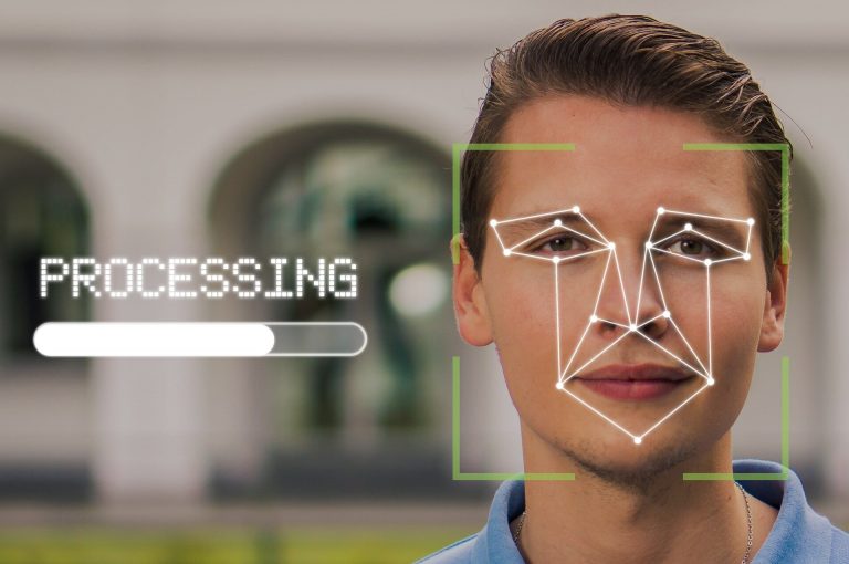 Még ebben az évtizedben eljön a deepfake hirdetések kora
