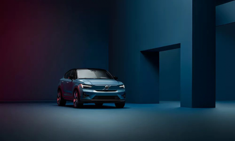 Vezetés újratöltve – Tényleg az elektromos autóké a jövő?