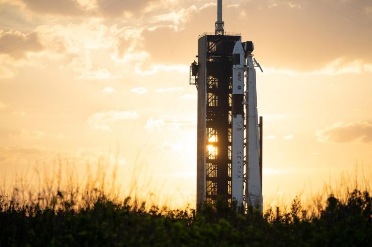 Négy tagú, nemzetközi csapat indul a Nemzetközi Űrállomásra, a NASA élőben közvetíti a rakétakilövést