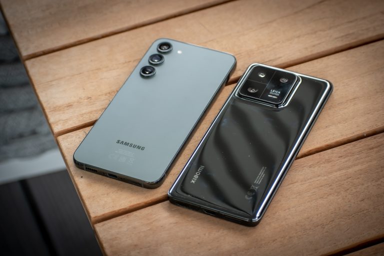Egymásnak eresztettük a Samsung és a Xiaomi csúcskészülékét, hogy kiderüljön, melyik a jobb