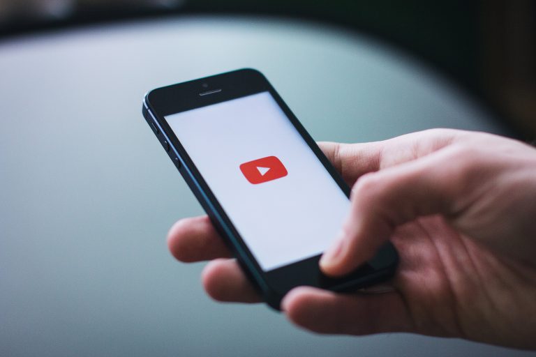 Változás jön a YouTube-on júniusban - megszűnik az egyik funkció