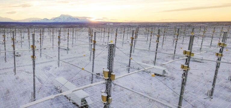 A HAARP most zajló kísérletében mesterséges égboltfényt hoznak létre
