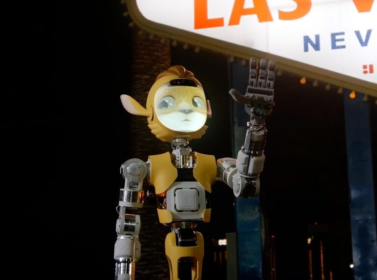 Bizarr robotot készített az egyik legnépszerűbb humanoid tervezője